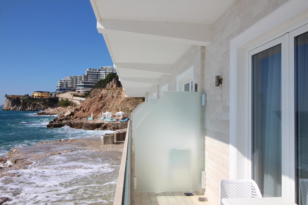Hotel Kristera Vlore Bagian luar foto